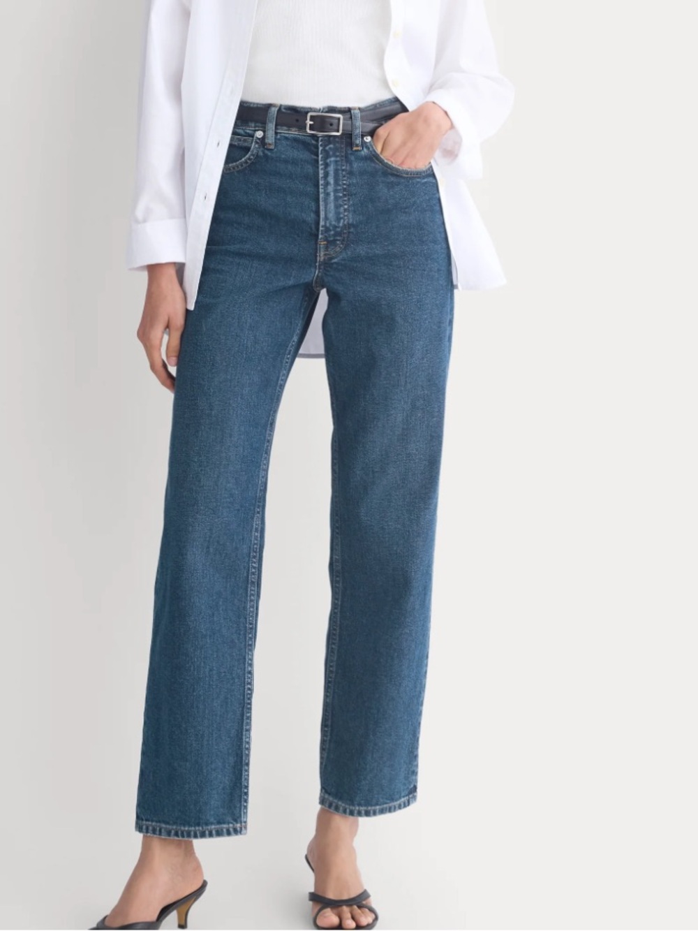 Everlane Mid-Rise Straight Leg Jeans in Indigo Blue
